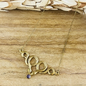 Nouvel Arrivage Collier Serpent en Laiton Plaqué Or 18 carats pour Femme, Bijou Serpent Gothique en Améthyste pour Vente en Gros/OEM/ODM - Product Image 5