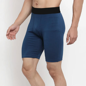 Shorts de sport respirants, nouvelle collection, coupe ajustée, taille élastique, haute qualité, tendance, pour la course et l'entraînement, personnalisables avec logo. - Product Image 3