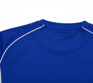 Ensemble de tenue de football personnalisée avec maillot et short imprimés, 100% polyester respirant, protection UV - Product Image 5