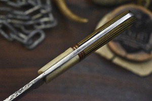 Cuchillo Gyuto Profesional de Acero Damasco Forjado a Mano de 67 Capas BA ENTERPRISES de Alta Calidad para Chef, Punta Caída 0.45mm - Product Image 4
