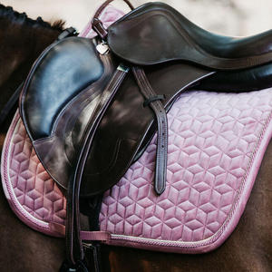 Couverture de selle pour chevaux |   Tapis de selle antidérapant pour dressage et saut d'obstacles avec bambou respirant - Product Image 4