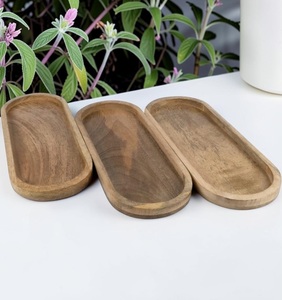 Plateau de service en bois artisanal Unicorn Handicrafts, durable, facile à nettoyer, finition naturelle, pour la restauration, la maison, les restaurants, les hôtels - Product Image 2