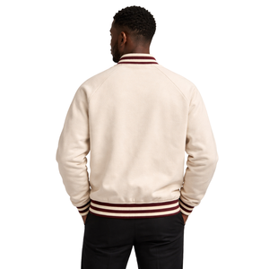 Chaqueta de Forro Polar Kappa Alpha Psi Kream, Ropa de Fraternidad Griega con Estilo Universitario Clásico y Calidez Premium - Product Image 2