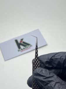 Wholesale Brown 90 Degree Slim Boot Stainless Steel Anti-Magnetic Eyelash Tweezers Custom Logo Private Label Non Slip <b>Grip</b> - Product Image 3