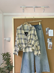 L828 Women's Character Chiffon <b>Long</b> Sleeve Crop-Look Shirt Lightweight Breathable Casual Blouse Freesize Spring Summer <b>Top</b> - Product Image 4
