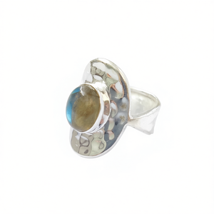 5.2 Grams <b>Labradorite</b> Fine <b>Ring</b> - Product Image 2
