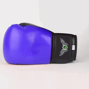 Fabrication de gants de boxe en marque privée, directement en usine, fabrication OEM avec couleurs et logo personnalisés, gants de boxe de haute qualité - Product Image 2