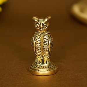Solid Brass Shell Design <b>Paperweight</b> with Polished Finish – Heavy Desk Accessory for Home and Office Use - Product Image 4