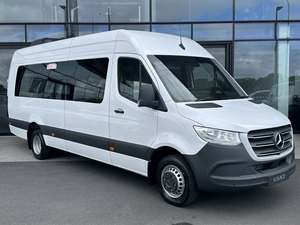 Mercedes-Benz Sprinter 519 Minibús Usado del 2025, 17 Asientos - Product Image 1