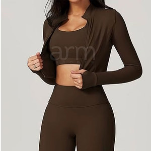 ชุดโยคะสั่งทำ MOQ ต่ำ สำหรับผู้หญิง แฟชั่นคุณภาพสูง ชุดออกกำลังกายรัดรูป ชุดโยคะ 3 ชิ้นสำหรับผู้หญิง - Product Image 4