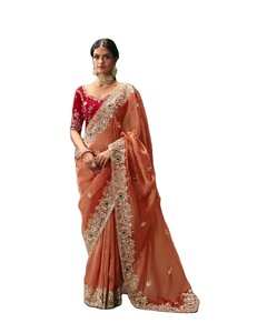 Sari Tradicional Bordado Orange Dream para Mujer, Ideal para Bodas, Diwali y Fiestas, Absorbe la Humedad y No se Arruga - Product Image 1