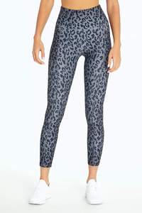 Pantalons de course, de gym et de yoga pour femmes avec logo personnalisé, poches, couleur unie et vif, leggings pour femmes, service OEM Pakistan - Product Image 5