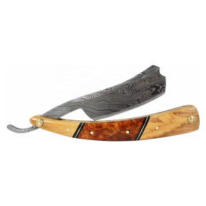 Navaja de afeitar recta de acero de Damasco con mango de madera y detalles de latón, fabricante de navajas de afeitar personalizadas - Product Image 1