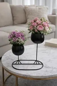 ชุดแจกันโลหะแบบมินิมอลสีดำ สำหรับตกแต่งบ้าน พร้อมที่วางดอกไม้คู่ - Product Image 4