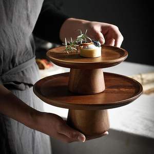 Support à gâteau rond en bois classique, durable, écologique, résistant à la chaleur et compatible lave-vaisselle pour la maison et la cuisine – Nouvelle version populaire - Product Image 3