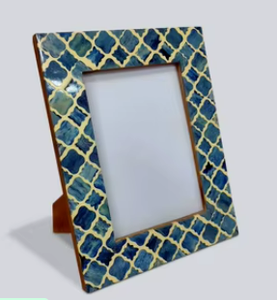 Cadre photo de luxe artisanal en os incrusté, motif arabesque marocain bleu, mosaïque méditerranéenne élégante, cadre décoratif - Product Image 6