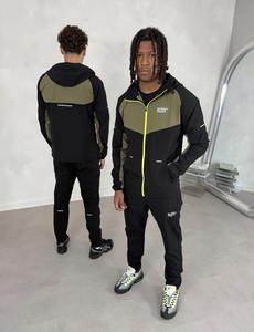 Ensemble de survêtement technique en molleton pour homme avec logo personnalisé, veste coupe-vent à capuche et pantalon de jogging réfléchissant - Product Image 2