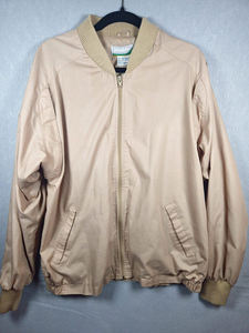 Chaqueta Deportiva de Nylon Retro con Cierre y Logotipo Bordado Personalizado de Alta Calidad, Chaqueta Cortavientos para Hombre - Product Image 4