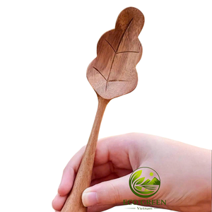 Cuillère en bois artisanale du Vietnam, ustensile de cuisine en bois naturel, vaisselle rustique, outil de service durable pour les acheteurs internationaux - Product Image 2