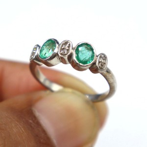 925 Sterling <b>Silver</b> <b>Emerald</b> with Diamond Cut Gemstone <b>Ring</b> Natural <b>Emerald</b> Cut Stone <b>Silver</b> <b>Ring</b> Jewelry Wholesale Gift <b>Ring</b> - Product Image 4