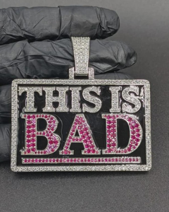 จี้ตัวอักษรทรงสี่เหลี่ยมแบบกำหนดเอง เงินแท้ 925 ประดับมอสซาไนต์ชุบทอง หรูหรา เหมาะเป็นของขวัญสำหรับงานปาร์ตี้ - Product Image 1