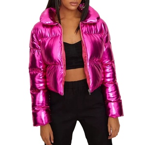 Vestes matelassées courtes pour femmes en tissu uni, haute qualité, polyester et nylon, design personnalisable, nouvelle collection en gros - Product Image 1