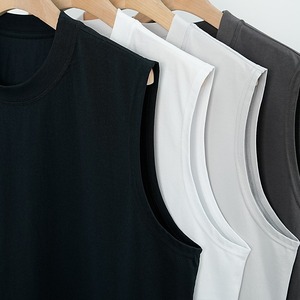 Camiseta sin Mangas para Hombre, Ajuste Flexible con Tela Resistente para Entrenamiento en Gimnasio y Movimiento Activo - Product Image 1