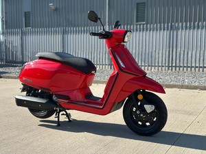 ข้อเสนอสุดพิเศษ ล่าสุด ใหม่ล่าสุด X125 LInnocenti 2025 สตาร์ทไฟฟ้าอัตโนมัติ รุ่นใหม่ปี 2025 รับประกัน 1 ปี พร้อมจัดส่งวันนี้ - Product Image 2