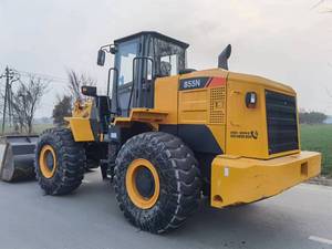 Cargadora de Ruedas Usada de 5 Toneladas con Motor Cummins de 168kW y Cucharón de 2.7m³ para Operaciones de Minería, Construcción y Manejo de Materiales - Product Image 5