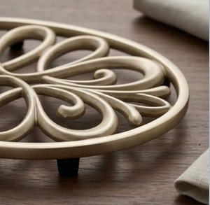 Oval <b>Gold</b> Stainless Steel Trivet Heat Resistant Classic Metal Table Mat <b>Placemat</b> for Dining Decor - Product Image 3