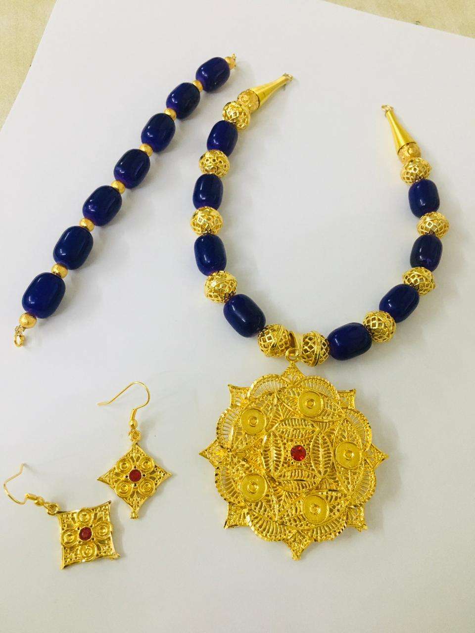 ออกแบบ 4