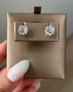 Boucles d'oreilles clous en diamant de laboratoire 4 carats, sertissage 4 griffes, taille solitaire minimaliste, certifiées IGI, classiques pour le quotidien, vente en gros, or massif 14 carats - Product Image 6