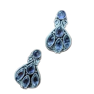 Boucles d'oreilles clous en acier inoxydable avec zircon oxydé serti clos, tendance unisexe, vente en gros, fournisseur en vrac - Product Image 1