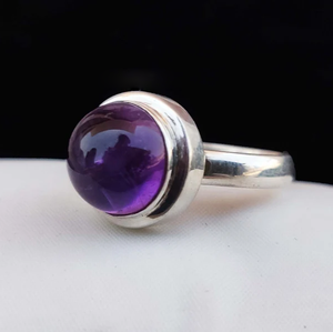 Bague en améthyste violette, argent 925, faite à la main, pour femme, style bague de fiançailles à taille ronde - Product Image 2
