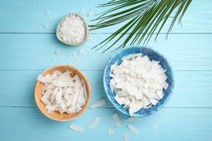 <b>Desiccated</b> Coconut Premium Quality Wholesales Price High Fat - Low Fat Grade - WA Linda Tran 0084989322607 - Product Image 2