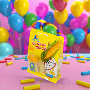 Malvaviscos con sabor a maíz amarillo de la marca Dai Long, deliciosos dulces extraídos de frutas frescas naturales para todas las edades - Product Image 1