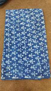 Tela estampada a mano estilo indio, material de algodón estampado para vestidos, material de algodón estampado a mano para vestidos - Product Image 2