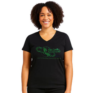 Camiseta con cuello en V y pedrería negra de Links Inc, camisa de algodón con logotipo bordado para mujer, colección Sacred Heart, top para mujer - Product Image 1