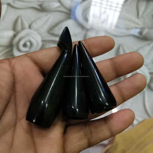 Nocks en corne de buffle noire fabriqués à la main, Nocks en corne naturelle pour arcs traditionnels et fabrication d'arc sur mesure à prix de gros - Product Image 2