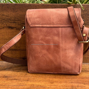 กระเป๋าสะพายข้างสำหรับผู้ชายหนังแท้เกรดพรีเมี่ยมกระเป๋าถือขนาดเล็กแนววินเทจกระเป๋าสะพายข้างกระเป๋าสะพายข้าง - Product Image 5