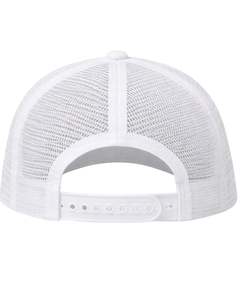 Casquette de baseball blanche style camionneur, dos en maille respirante, réglable avec fermeture snapback, unie, personnalisable avec logo, pour activités de plein air, décontractée et sportive - Product Image 4