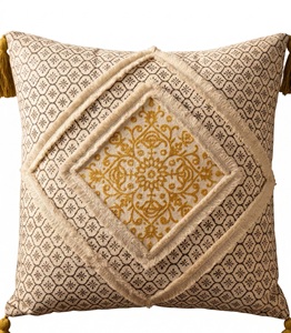 Funda de Cojín Decorativa de Algodón con Estampado de Bloques Dorados Hechos a Mano para Sofá, Cama y Decoración del Hogar - Product Image 4