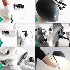 Lámpara de Mesa Contemporánea de Latón con Globo de Vidrio Esmerilado para Iluminación Moderna de Escritorio - Product Image 2