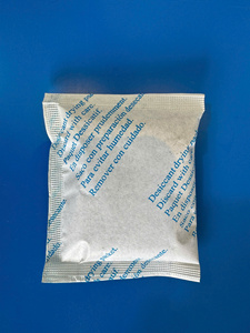 Desecante de Arcilla Activada de Origen Mineral, 25% de Absorción, en Bolsitas de Tela Azul de 30-50g para Control de Humedad en Madera, Zapatos y Prendas - Product Image 5