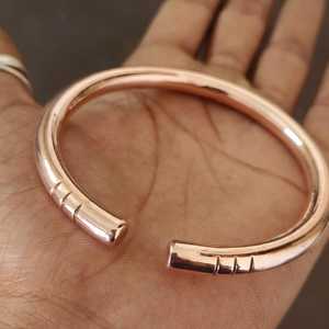 Pulsera Magnética de Cobre Hecha a Mano, Cobre Puro Unisex, Tradicional, Moderna, Antigua, Pulida a Mano, Natural, Personalizada, Obra de Arte - Product Image 1