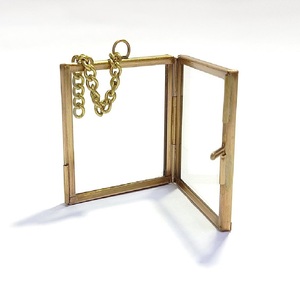 <b>Heart</b> Shape Brass Mirror <b>Frame</b> Tabletop Display Horizontal Metal Design - Product Image 3