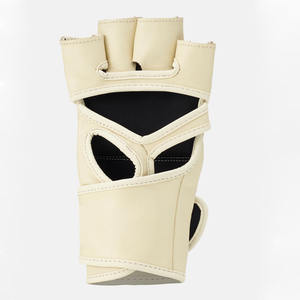 Guantes de MMA profesionales de medio dedo, de alta demanda, personalizados, recién llegados, impermeables, con el mejor diseño elegante, resistentes al viento y suaves. - Product Image 6