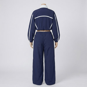 Ensemble de survêtement 2 pièces pour femme, bleu marine uni, à capuche, manches longues, coupe ample, style sportif brodé, toutes saisons, 100 % coton - Product Image 2