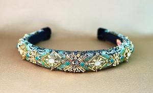 Diadema de Tela con Cuentas Bordadas de la India, Artesanía Md, Diadema Multicolor para Mujeres y Niñas - Product Image 2