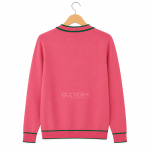 Cardigan en tricot rose Cosh International Sorority, col en V, manches longues, couleur unie, avec bordure verte et poches - Product Image 3